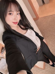 Minami Kozue 4